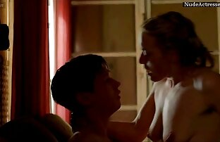 XXX April o'neil se chupa los dedos de los pies con piruletas peliculas porno completas audio latino
