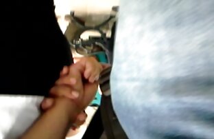 XXX Adolescente hace ver porno latino un video de masturbación